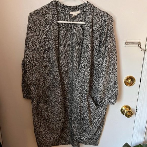 H&M Slouchy Cardigan - Picture 1 of 2